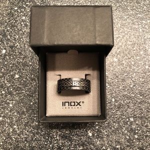 Men 9.5 Wedding Band